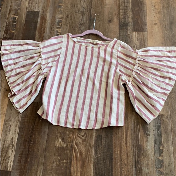 bell sleeve top - Picture 4 of 6